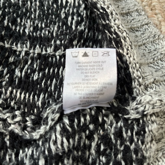 Ardene Long Patterned Cardigan - Picture 2 of 4